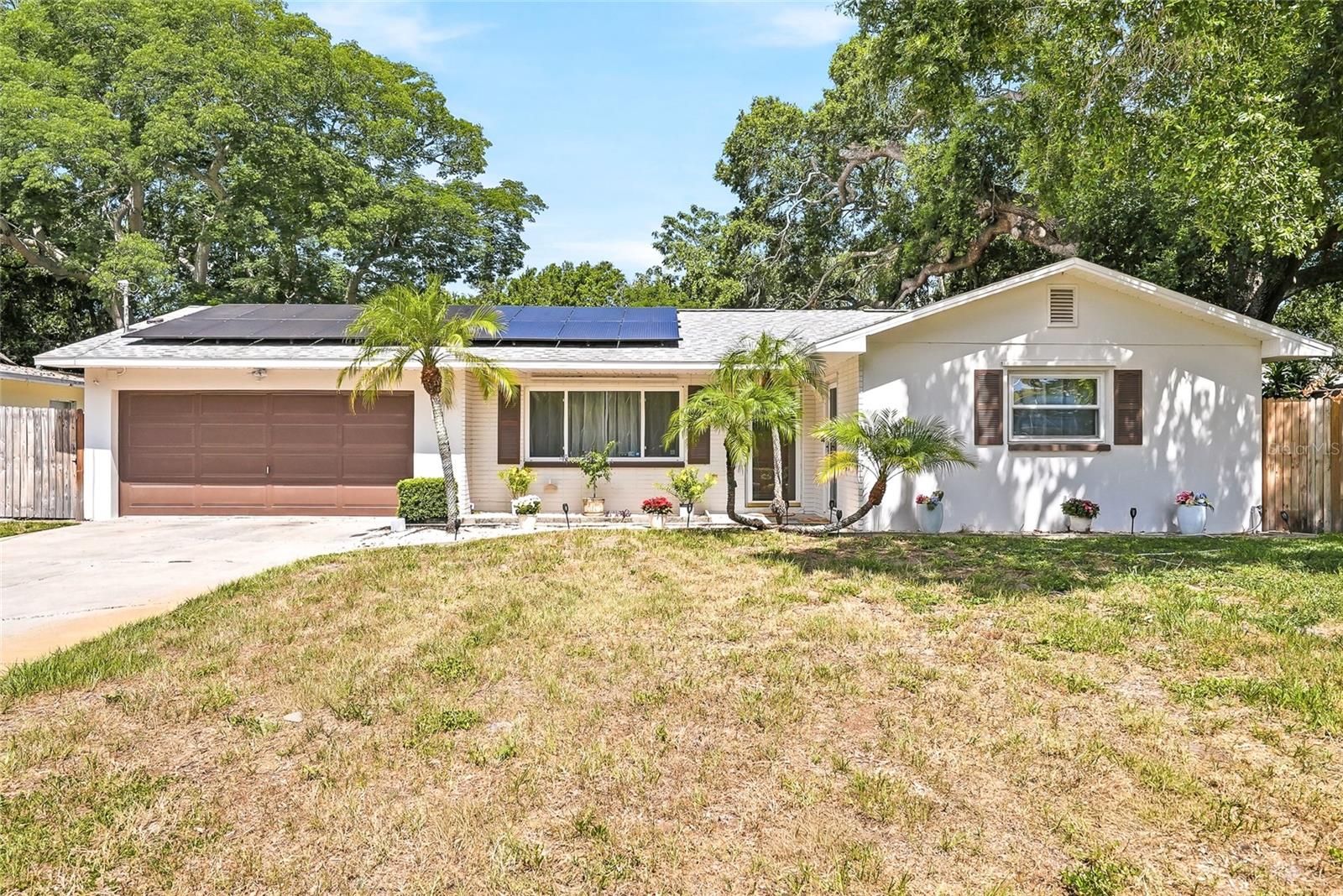BROOKHILL - Residential