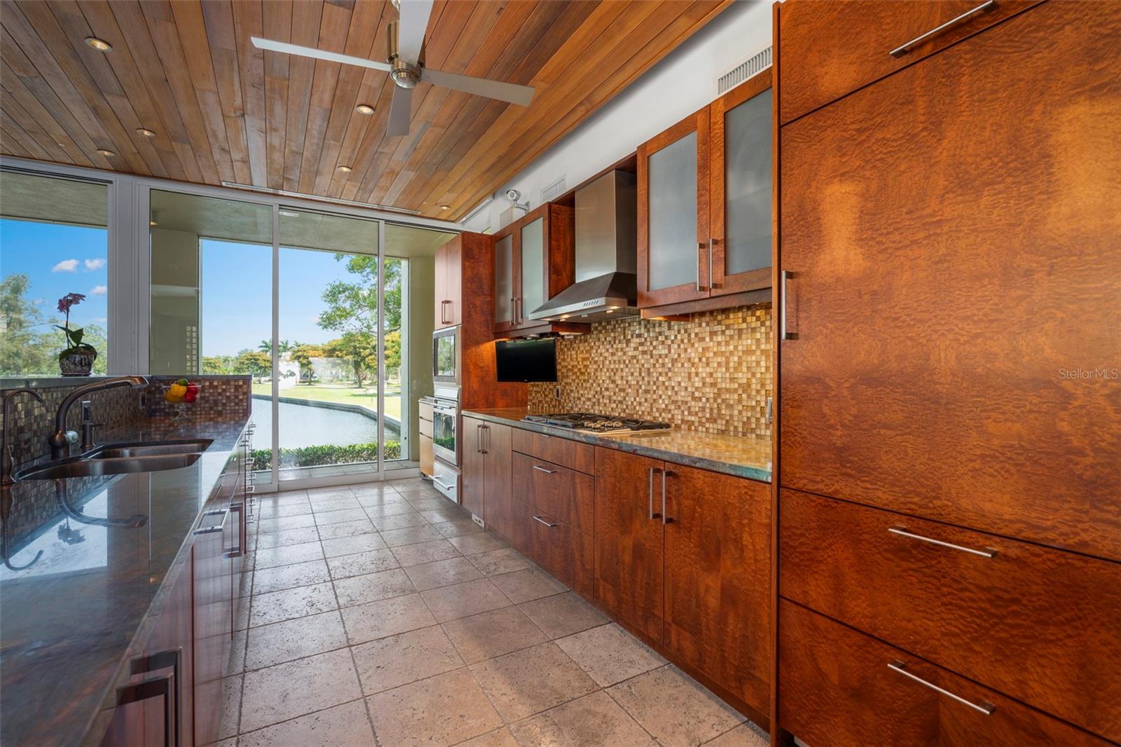 WESTON POINTE - Residential