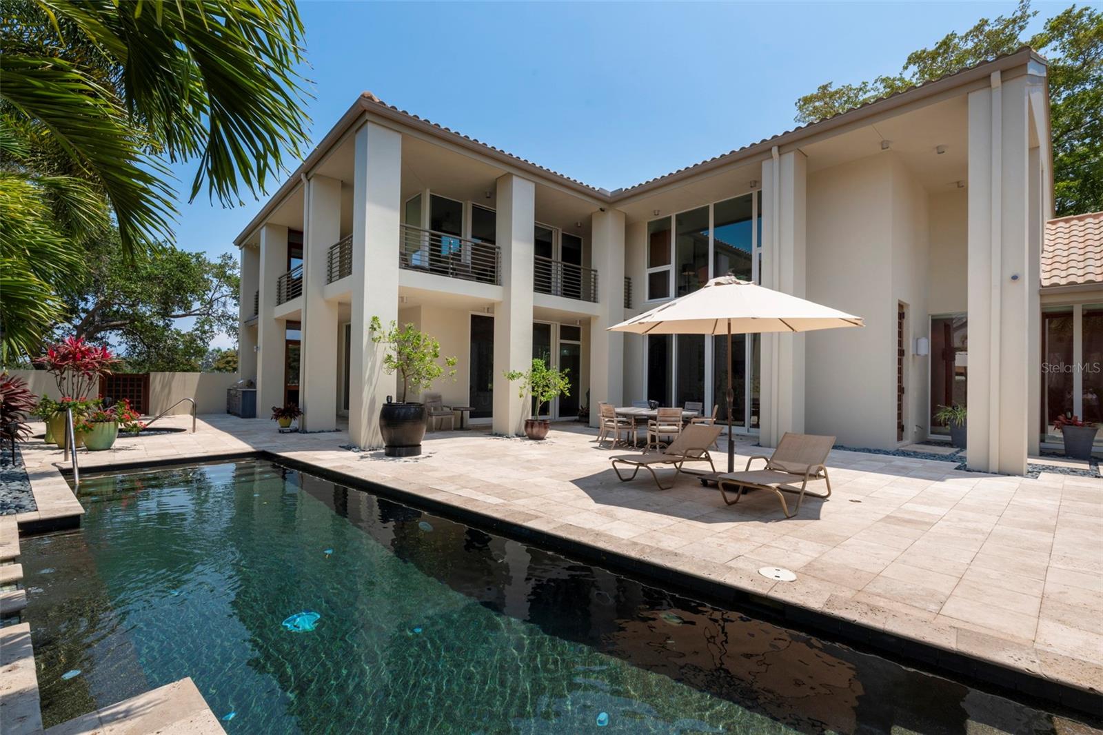 WESTON POINTE - Residential