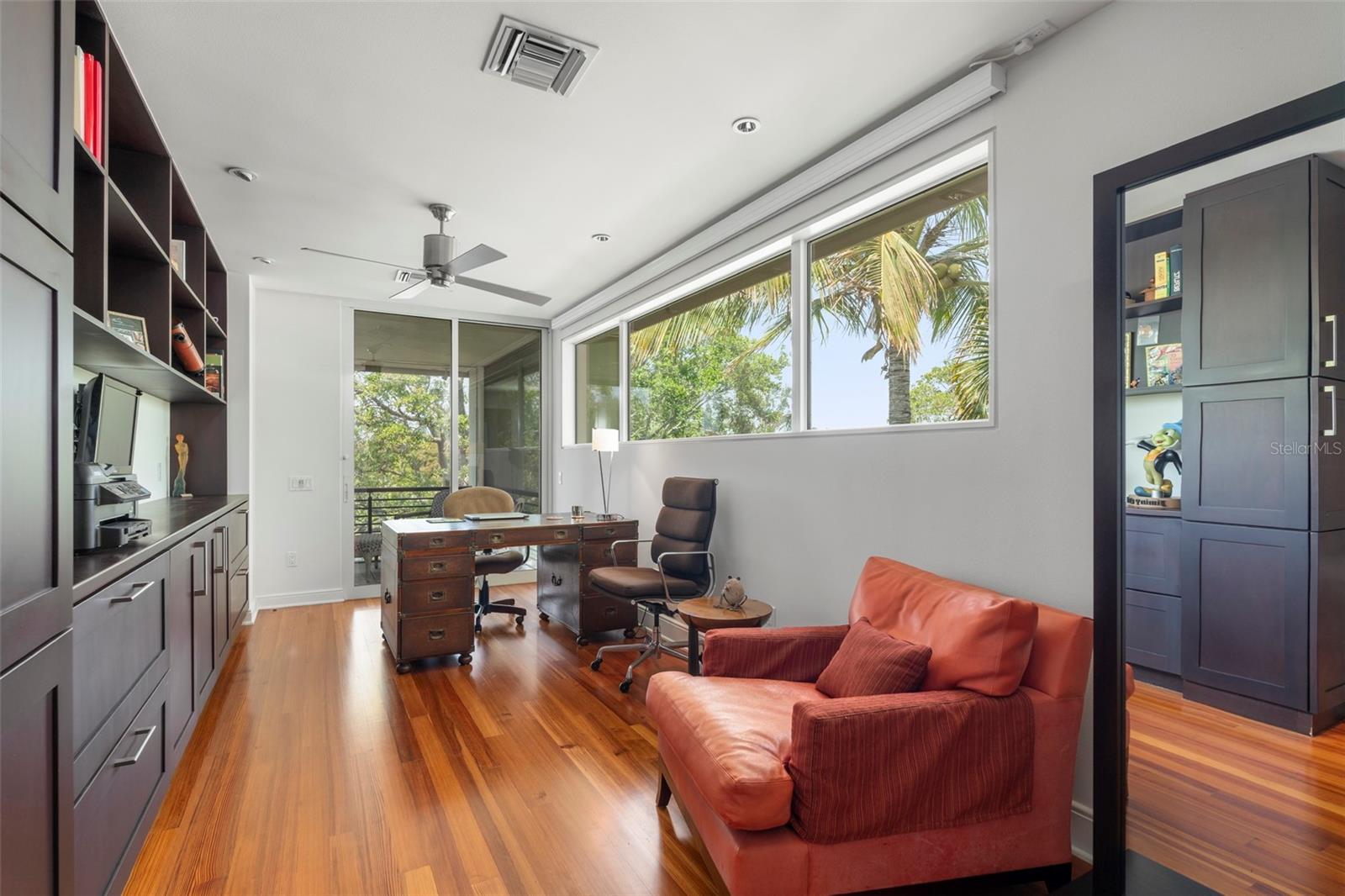WESTON POINTE - Residential