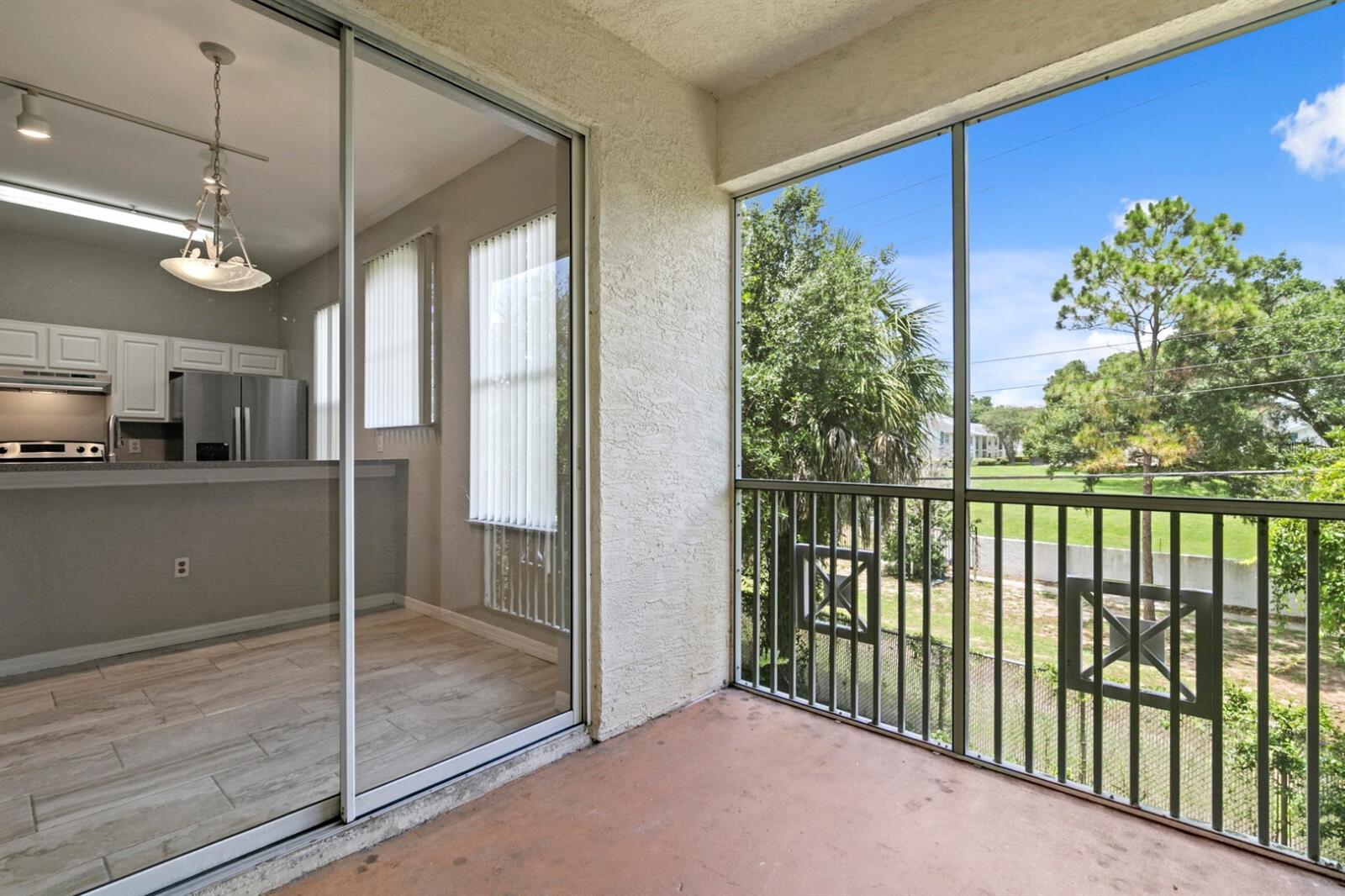 SUNRIDGE OF TAMPA BAY A CONDOM - Residential