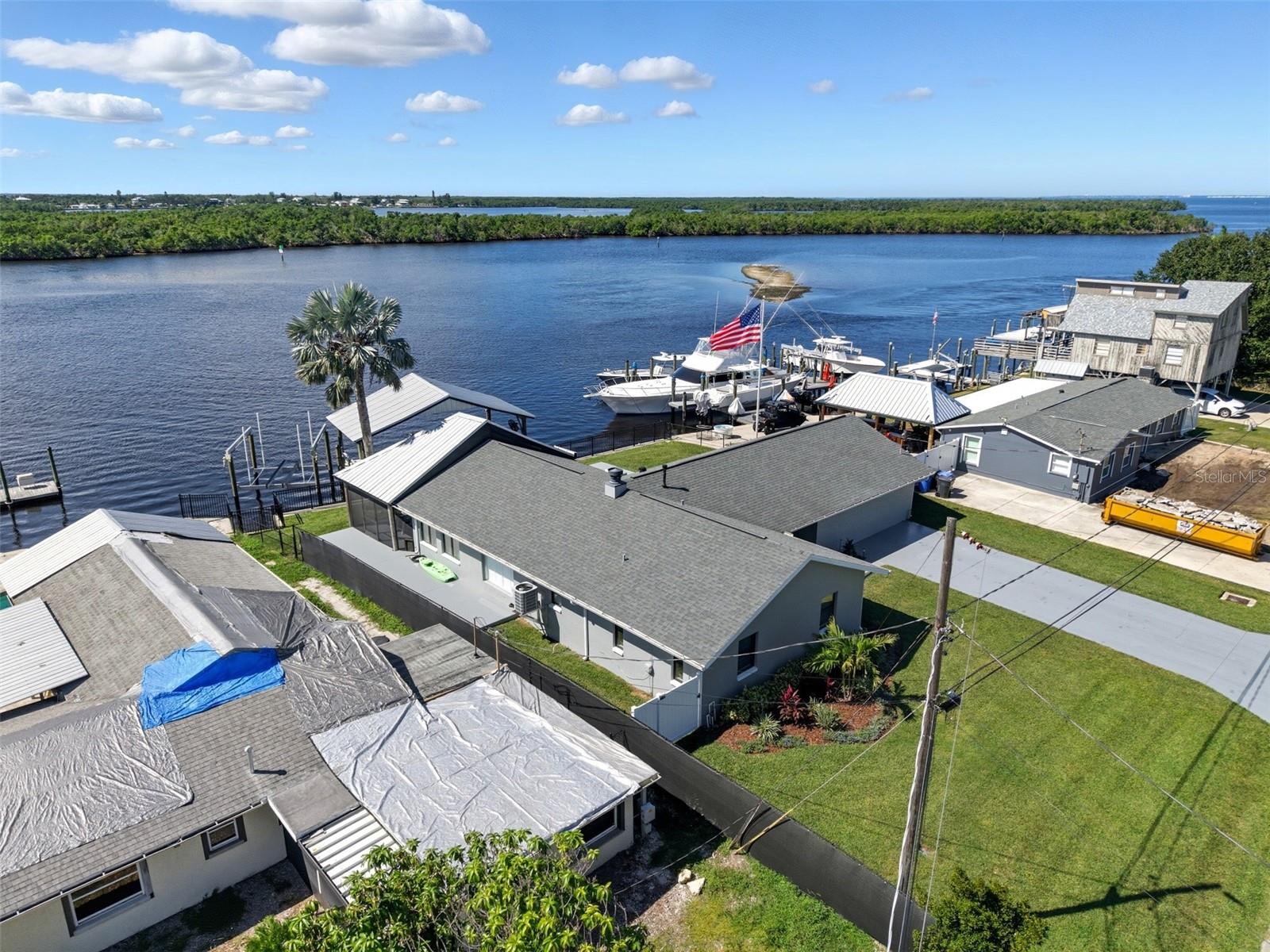 SHELL POINT SUB - Residential