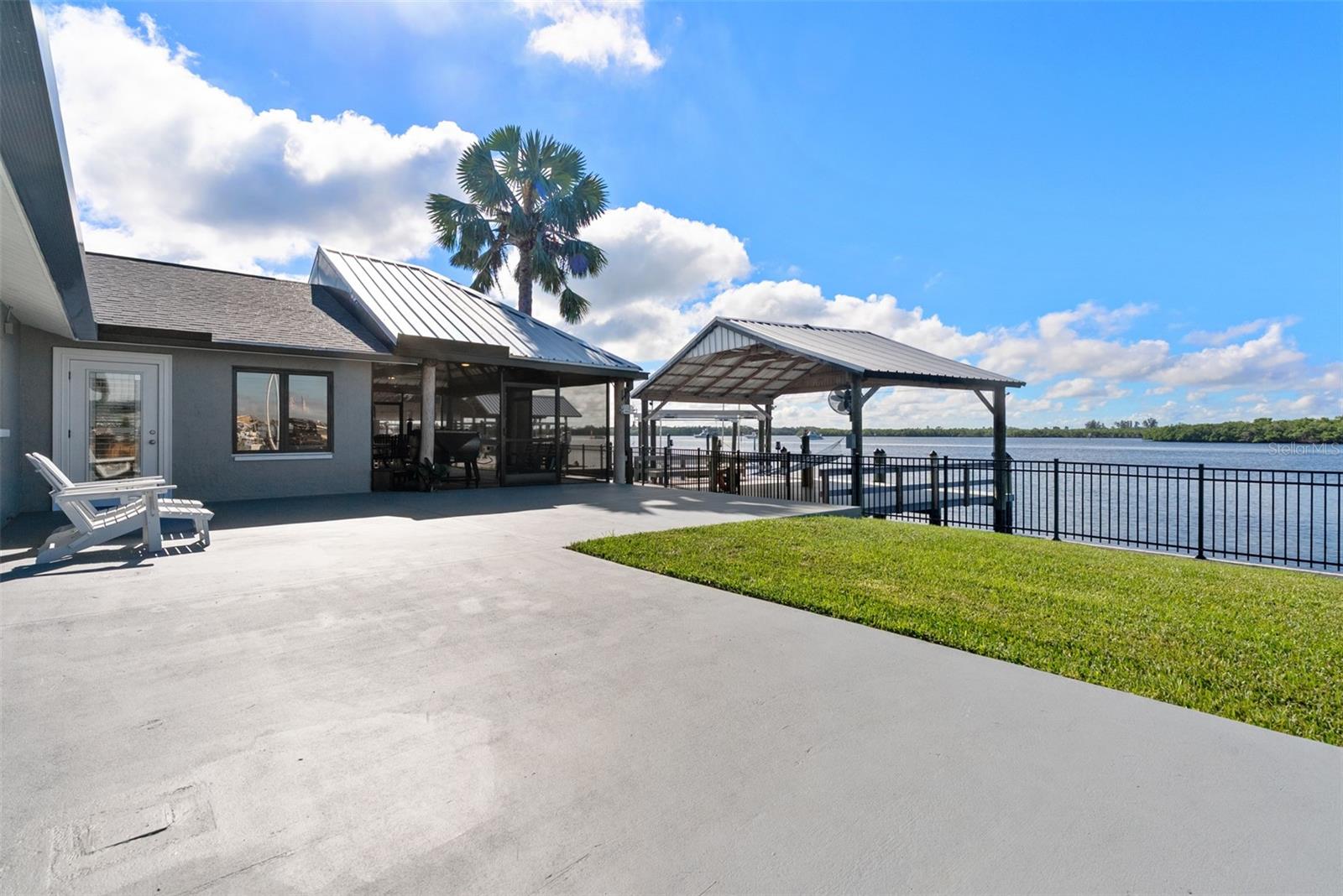 SHELL POINT SUB - Residential
