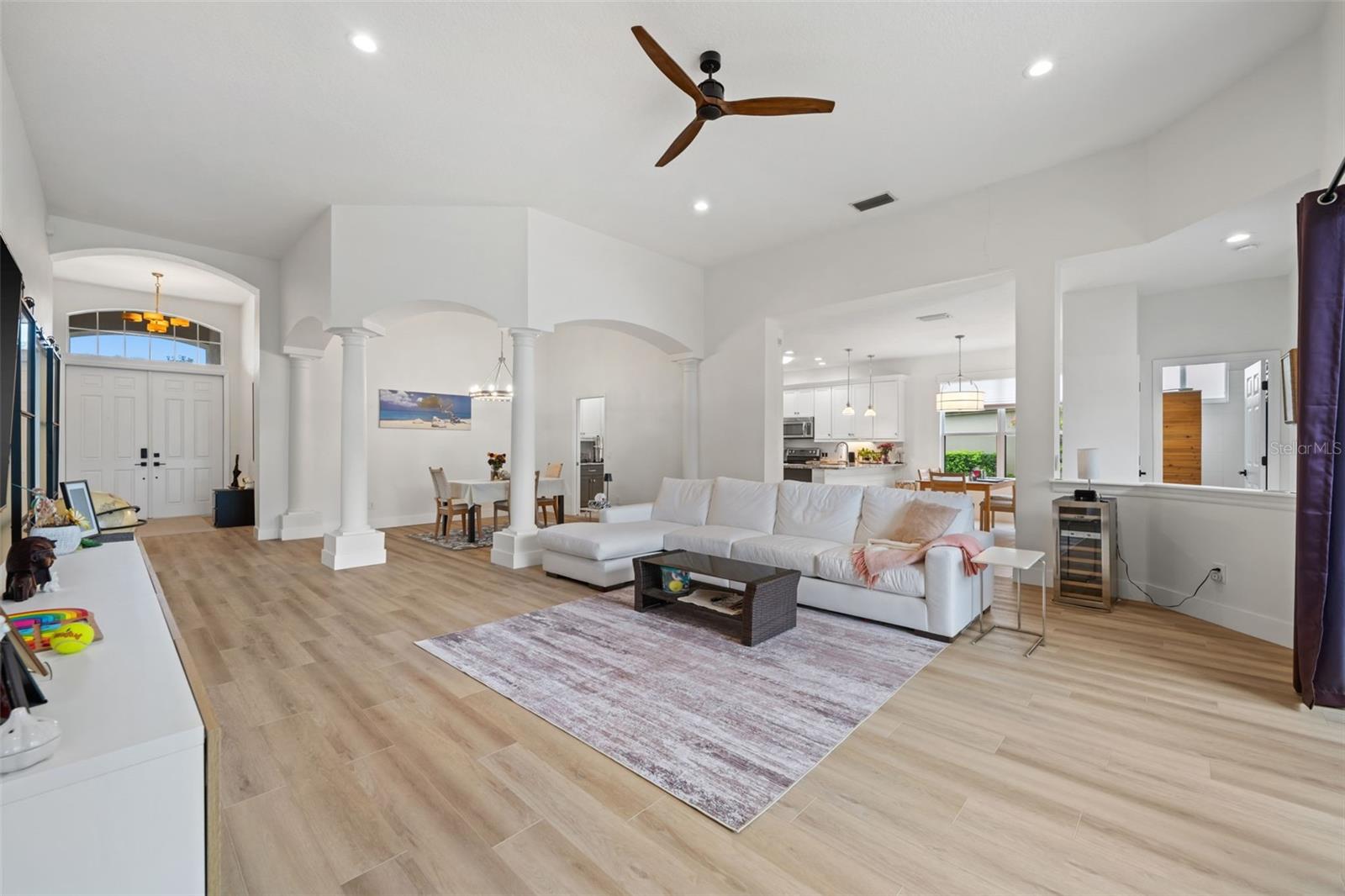 VILLAGES AT PINETREE SPRUCE PI - Residential