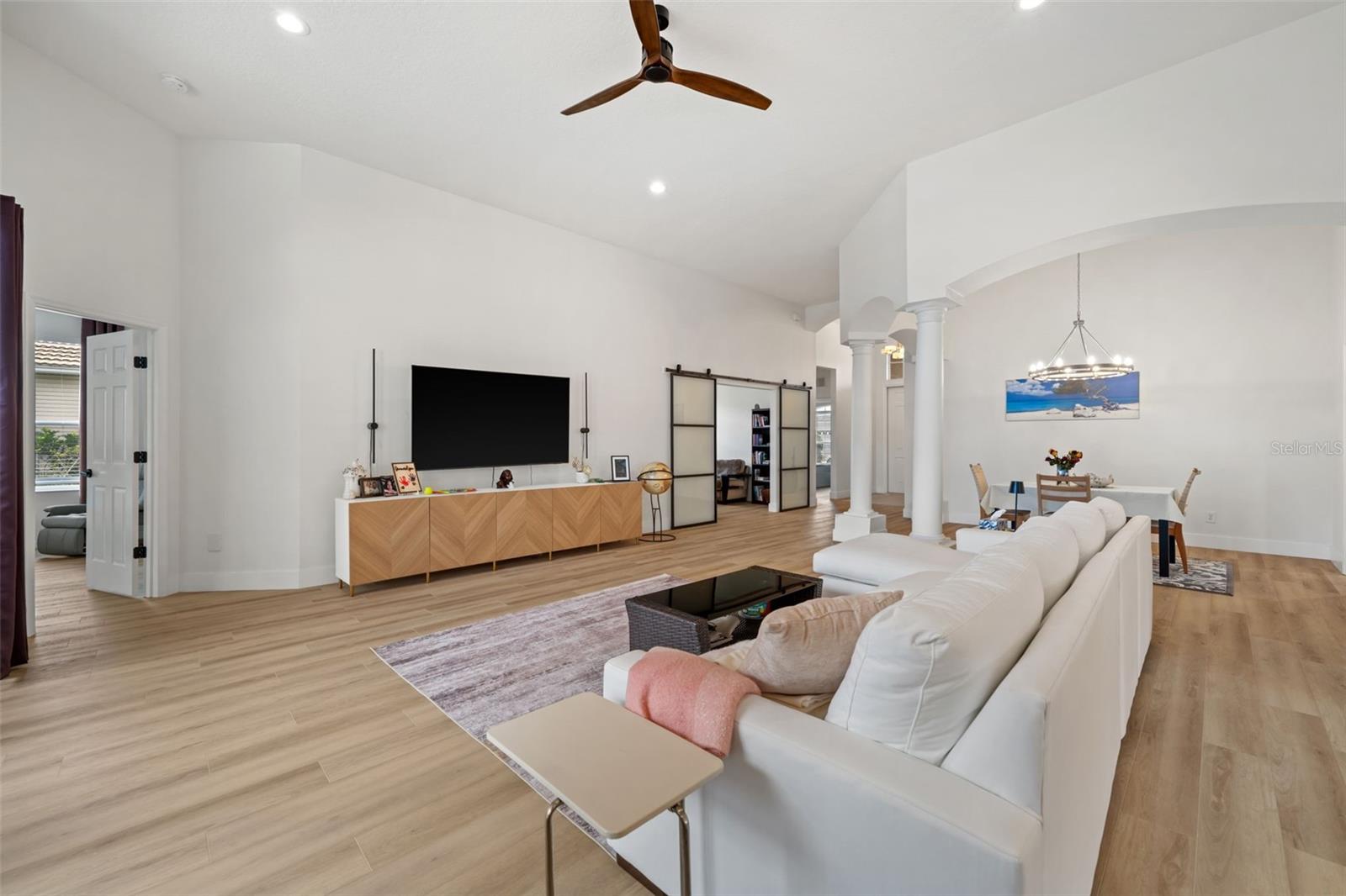 VILLAGES AT PINETREE SPRUCE PI - Residential