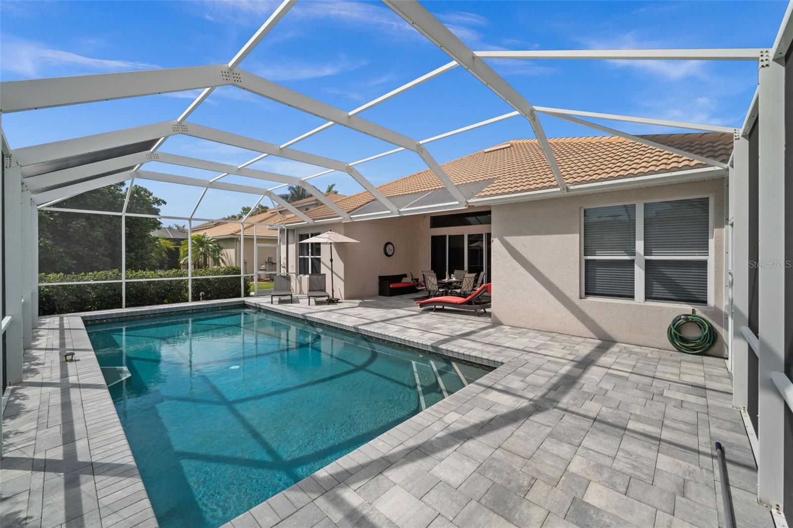 VILLAGES AT PINETREE SPRUCE PI - Residential
