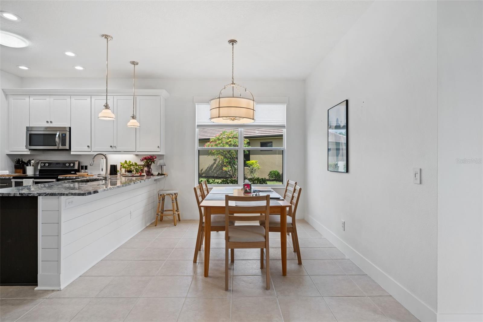 VILLAGES AT PINETREE SPRUCE PI - Residential