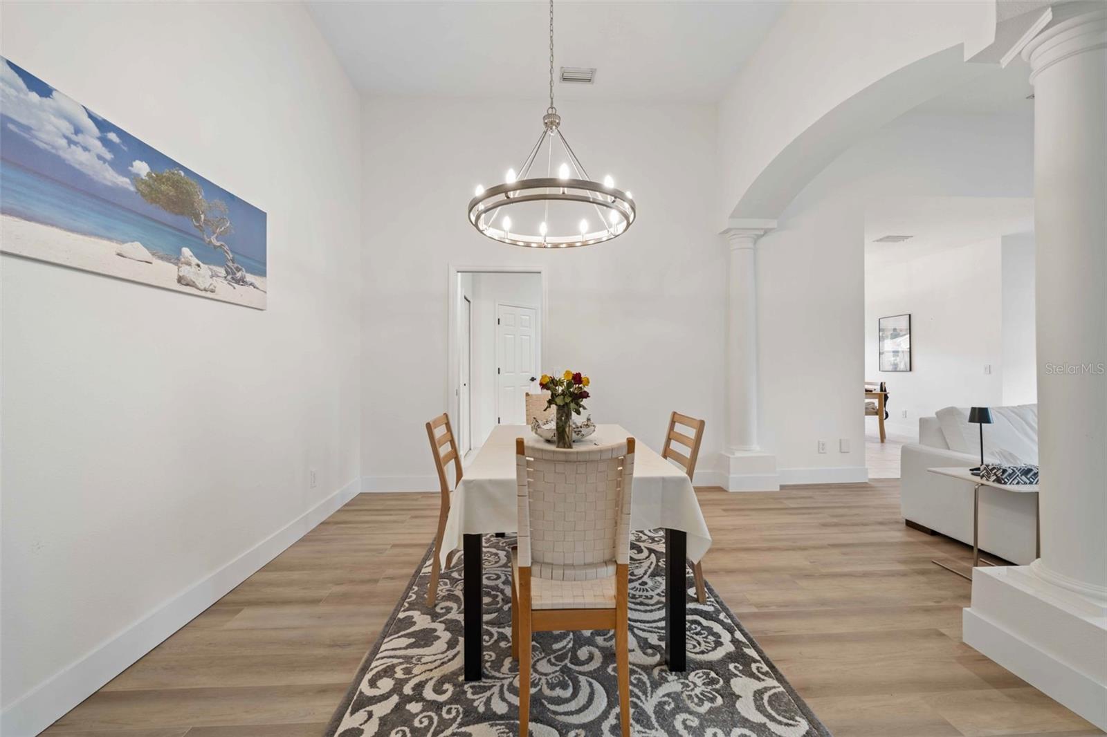 VILLAGES AT PINETREE SPRUCE PI - Residential