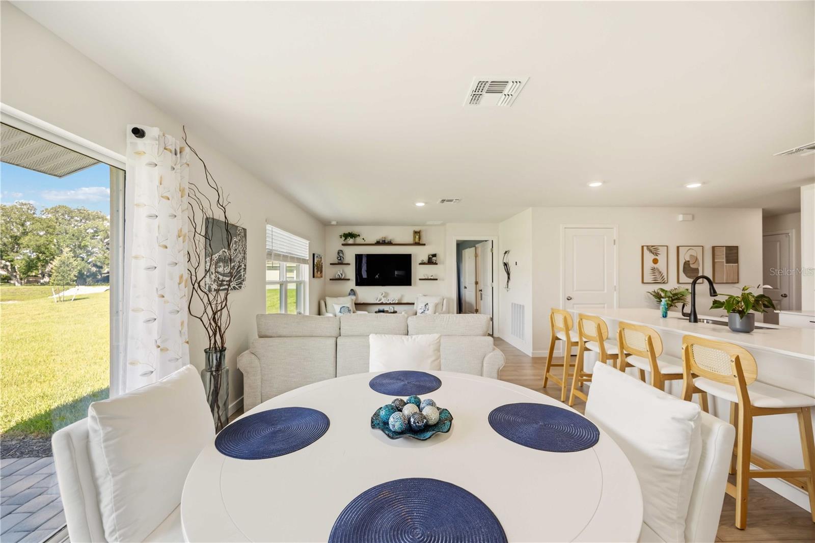 CENTRAL PARC PH 1 - Residential