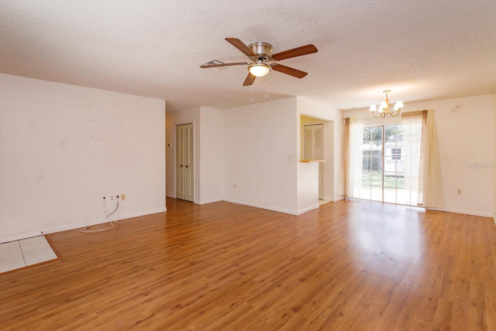 LAKE MARY - Residential