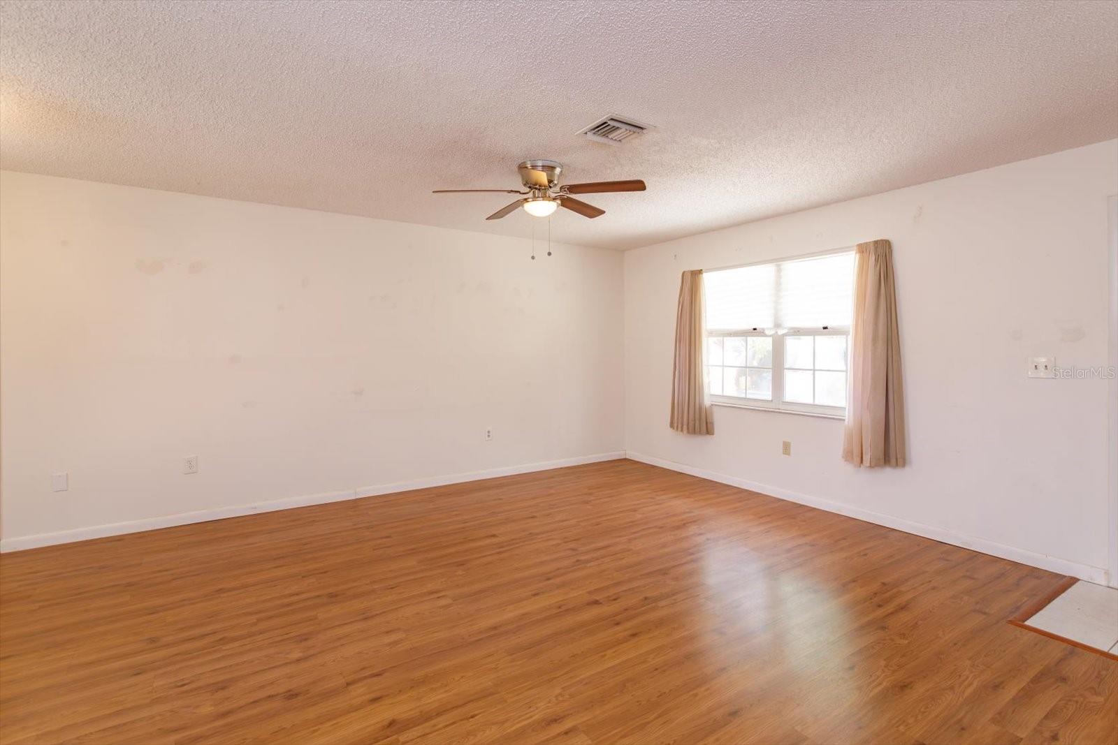 LAKE MARY - Residential