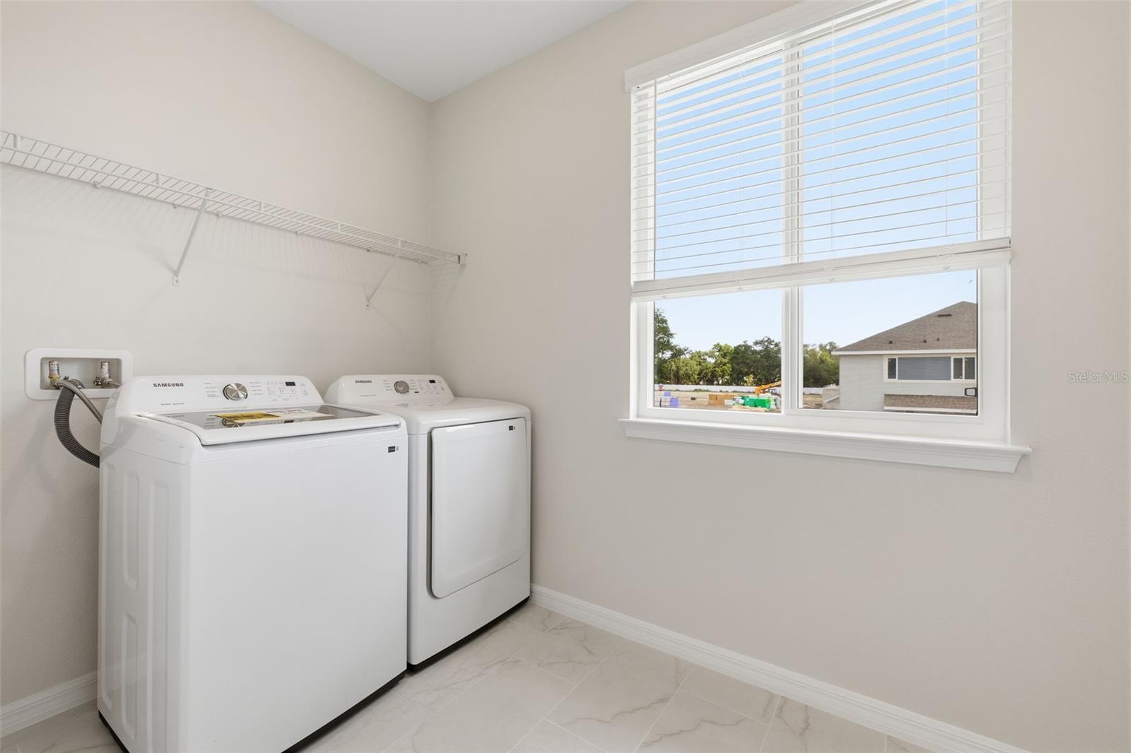 RIVER OAKS TOWNHOMES LLC - Residential