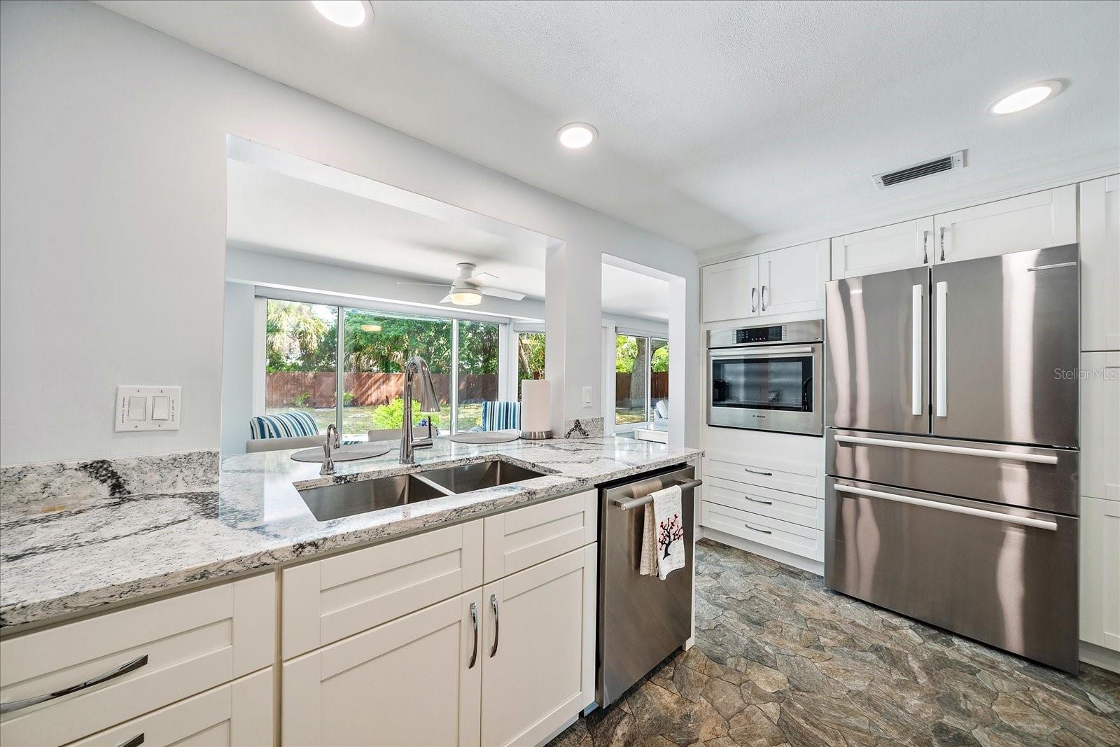 GULF GATE - Residential