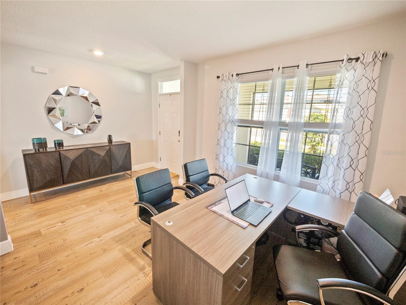 LUCERNE PARK RESERVE - Residential