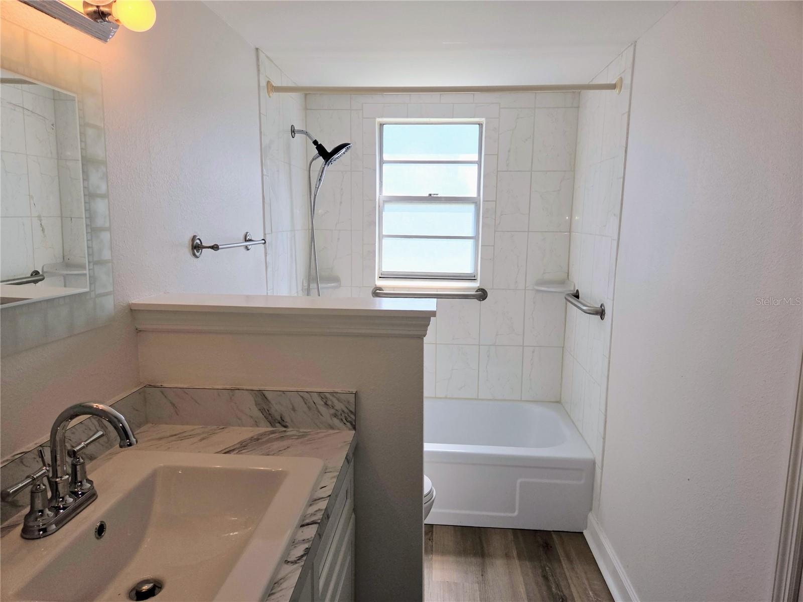 LES CHATEAUX CONDO - Residential