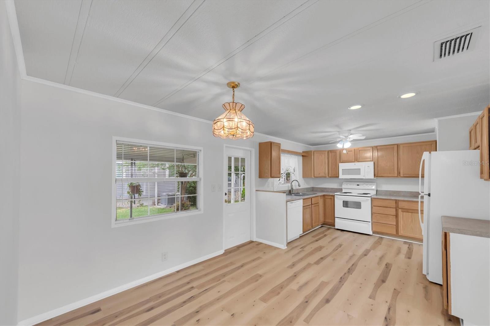 BRIAR CREEK MOBILE HOME COMMUNITY I CONDO - Residential