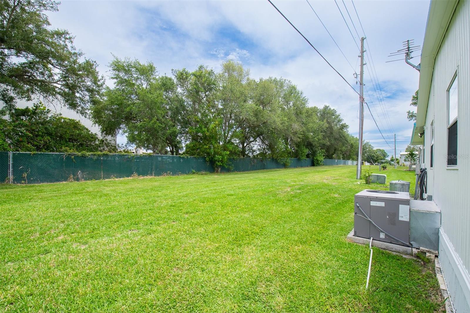 BRIAR CREEK MOBILE HOME COMMUNITY I CONDO - Residential