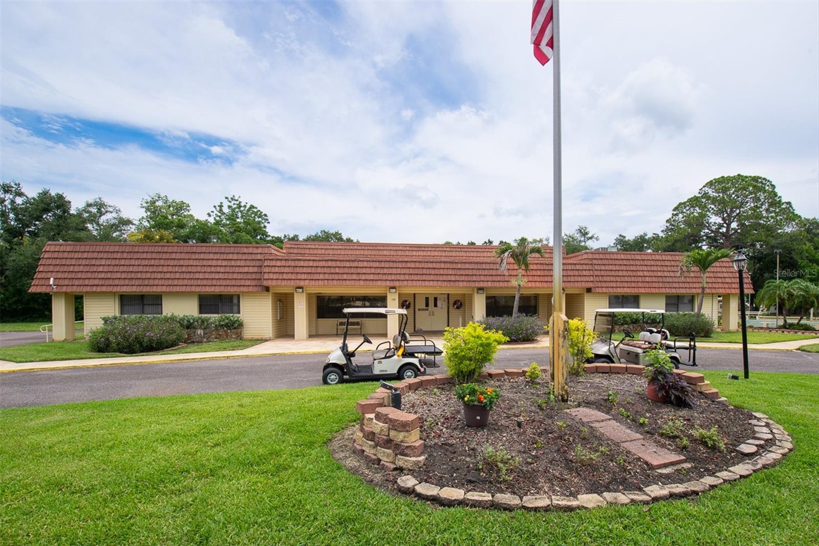 BRIAR CREEK MOBILE HOME COMMUNITY I CONDO - Residential