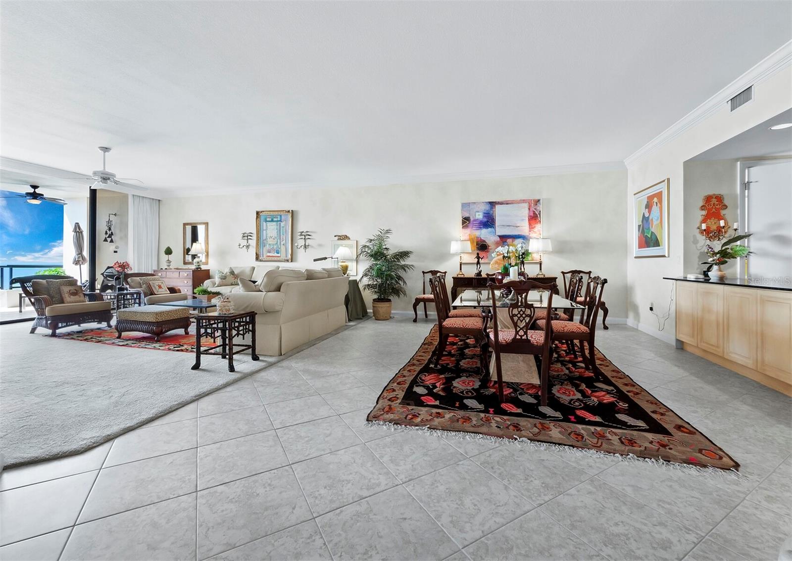 L AMBIANCE 1 - Residential