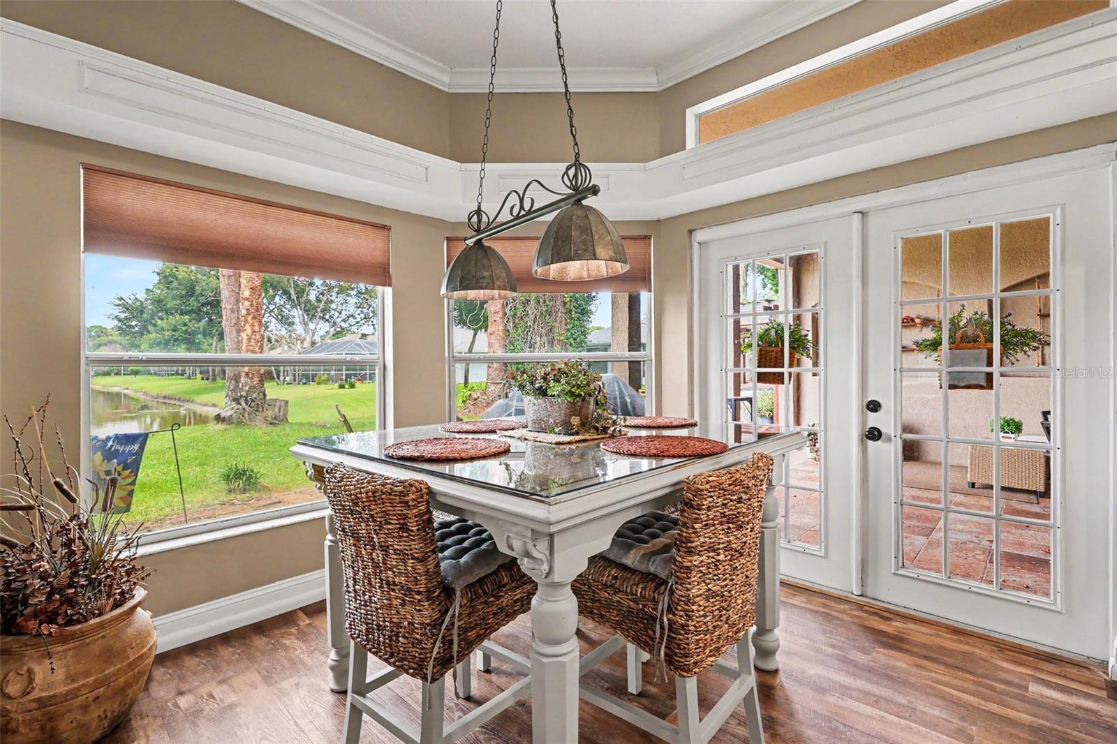 SHERIDAN WOODS - Residential