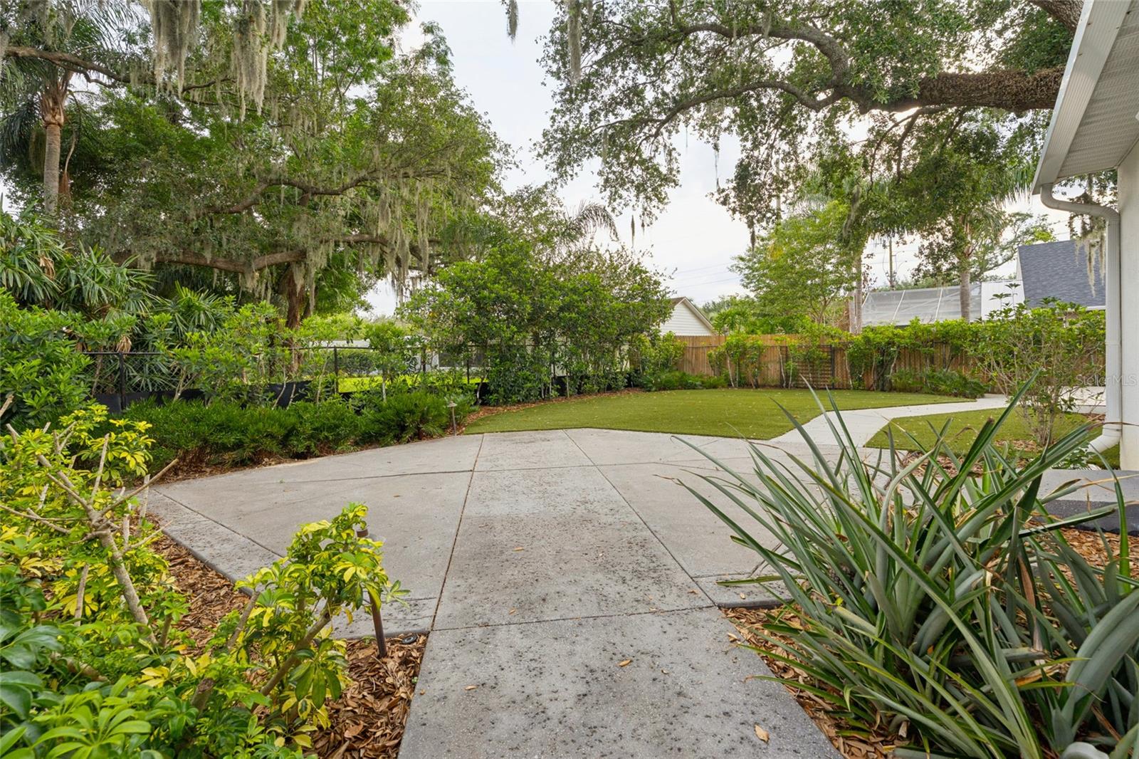 SIMMONS ROAD SUB - Residential