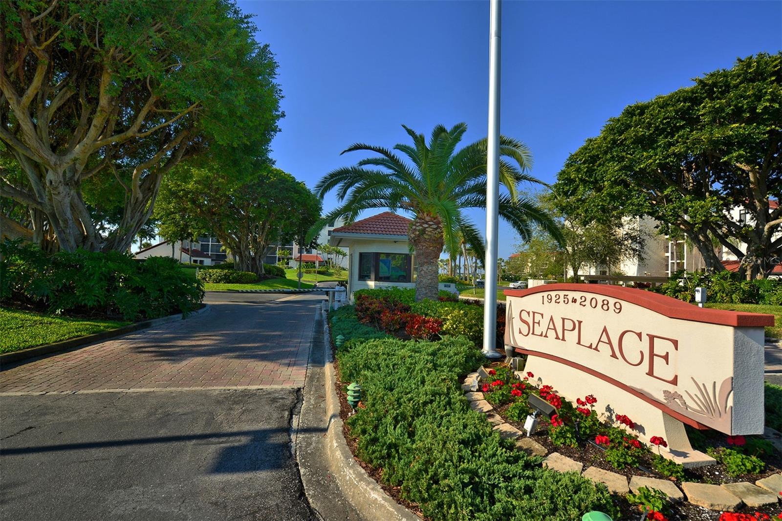 SEAPLACE VI - Residential