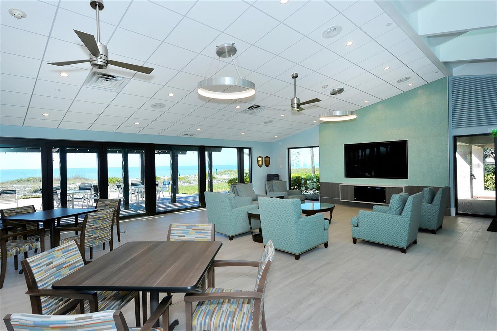 SEAPLACE VI - Residential