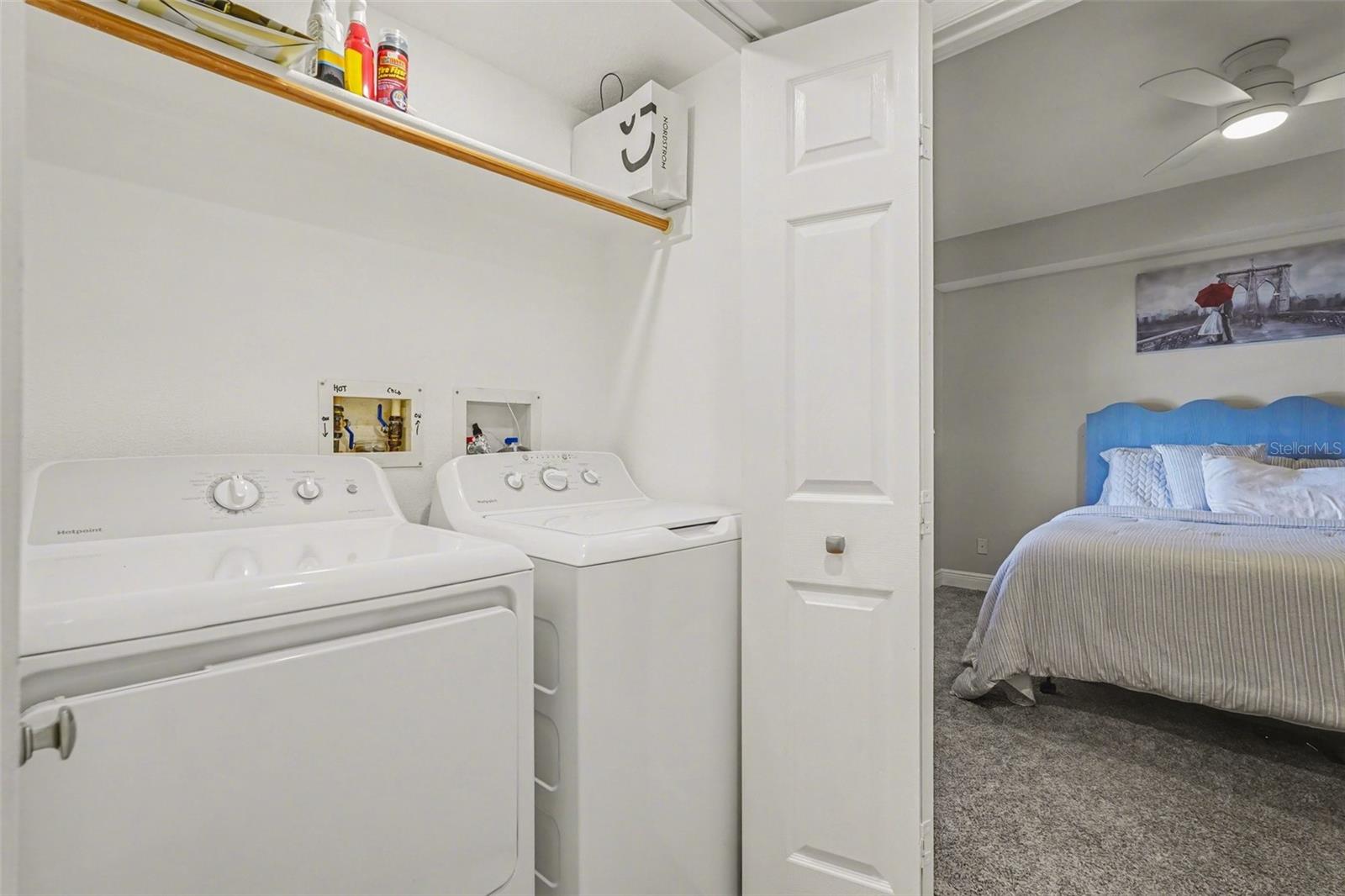 OLEANDER POINTE CONDO PH 02 - Residential