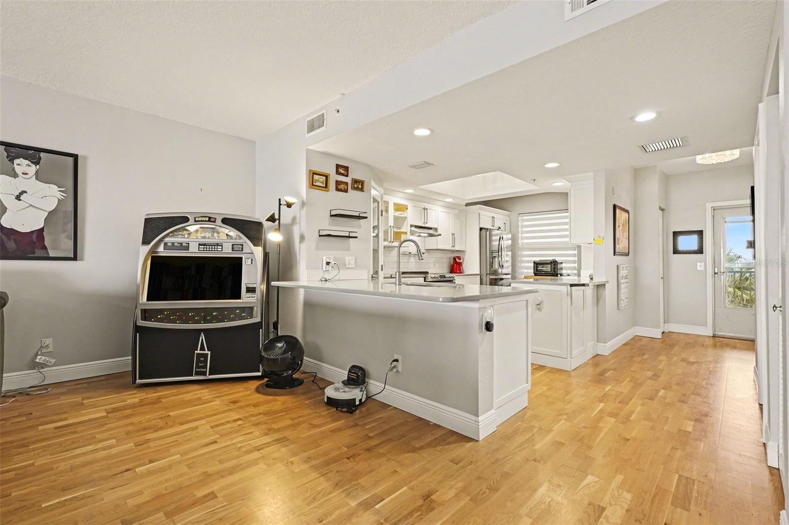 OLEANDER POINTE CONDO PH 02 - Residential