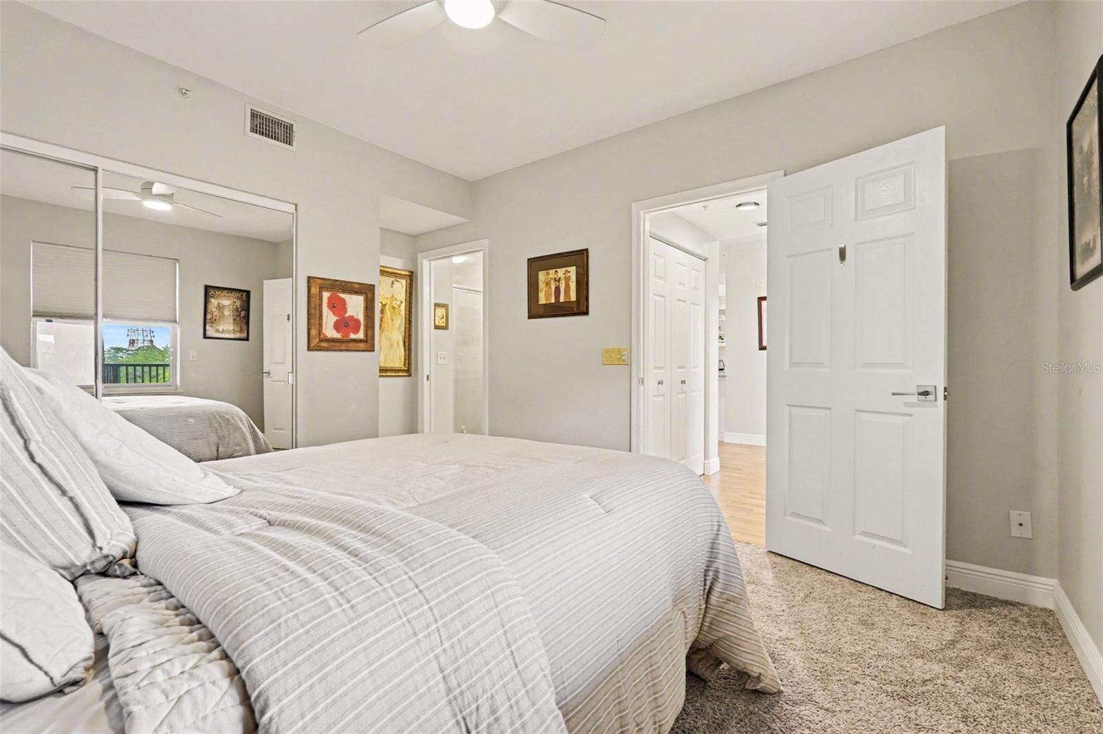 OLEANDER POINTE CONDO PH 02 - Residential