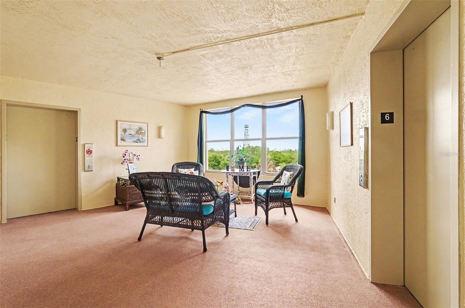 OLEANDER POINTE CONDO PH 02 - Residential