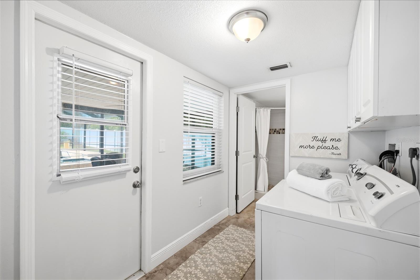 SPANISH OAKS - Residential