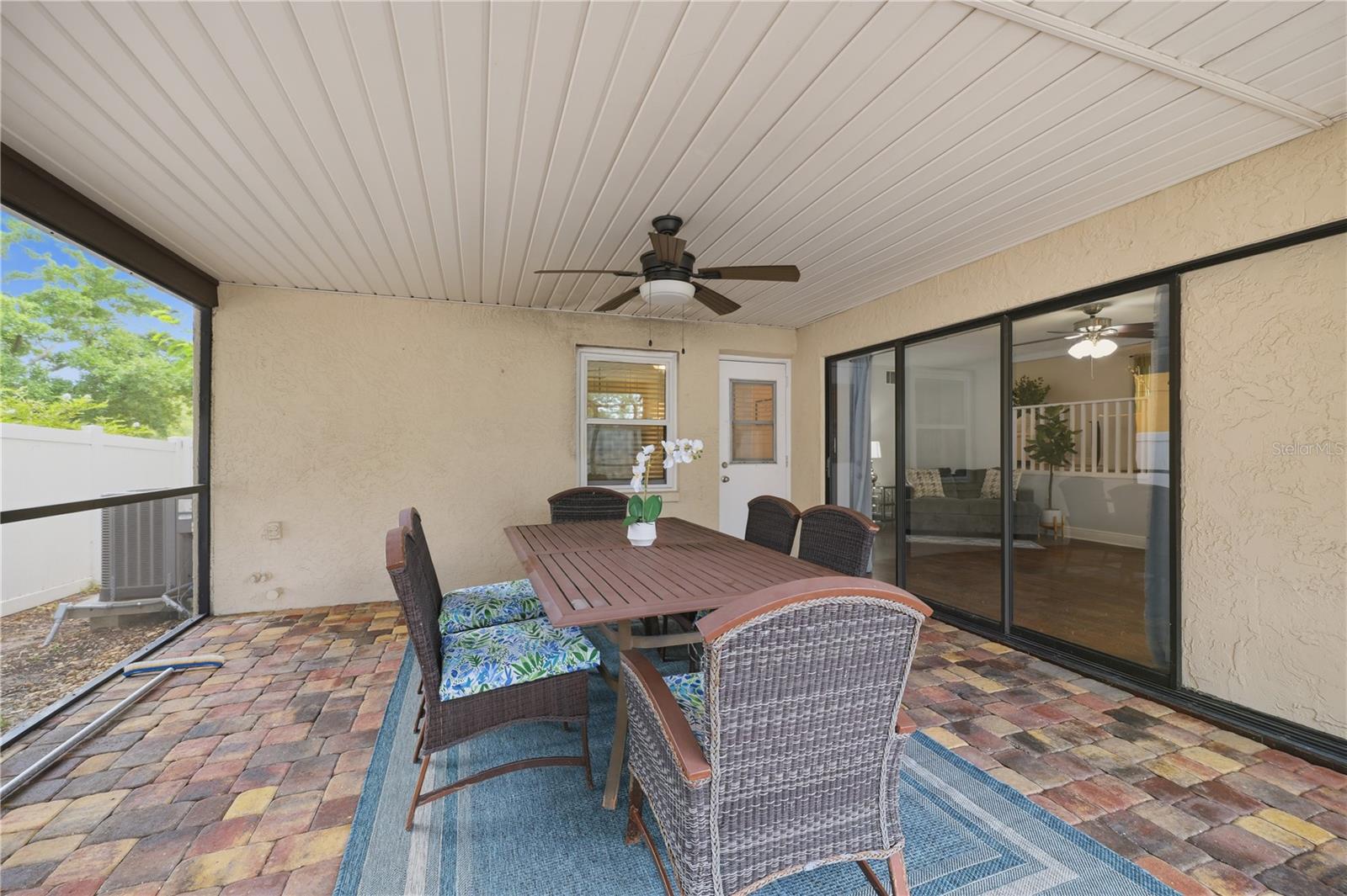 SPANISH OAKS - Residential