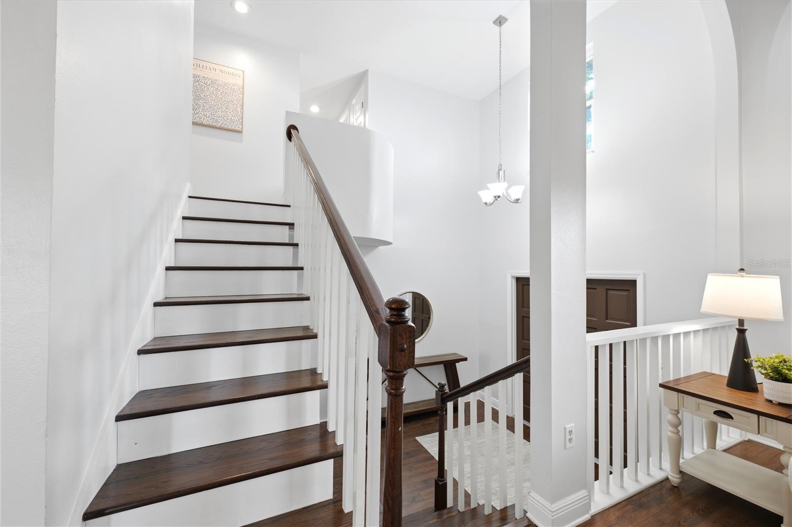 SPANISH OAKS - Residential