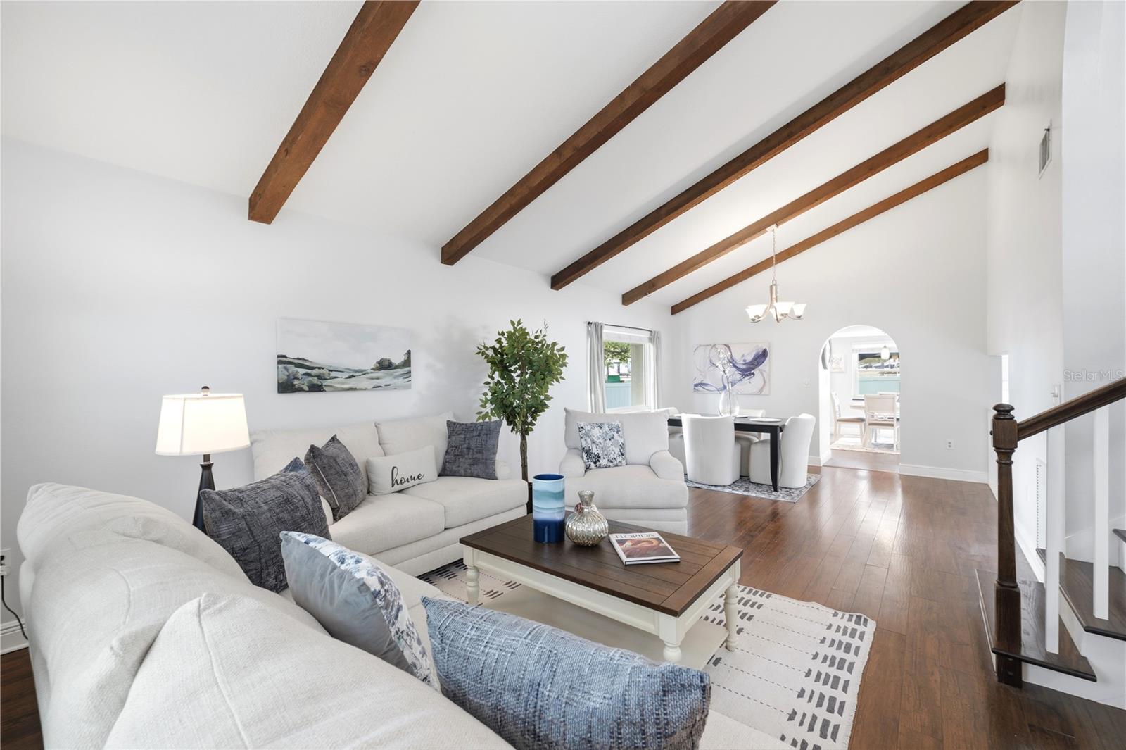 SPANISH OAKS - Residential