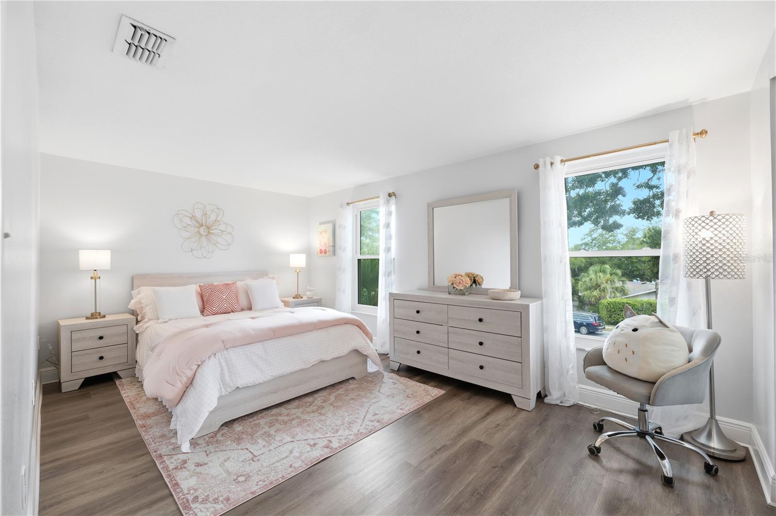 SPANISH OAKS - Residential