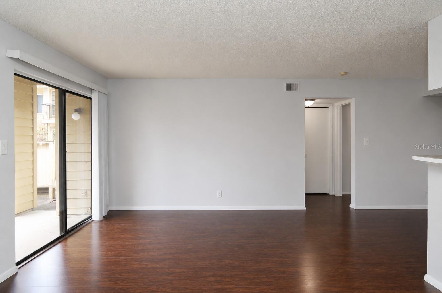 THE GRAND RESERVE CONDO - Residential Lease