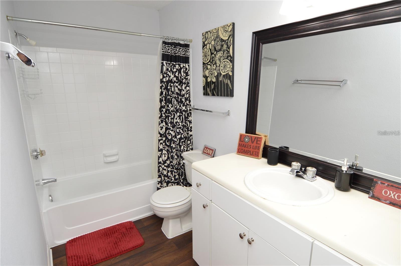 THE GRAND RESERVE CONDO - Residential Lease