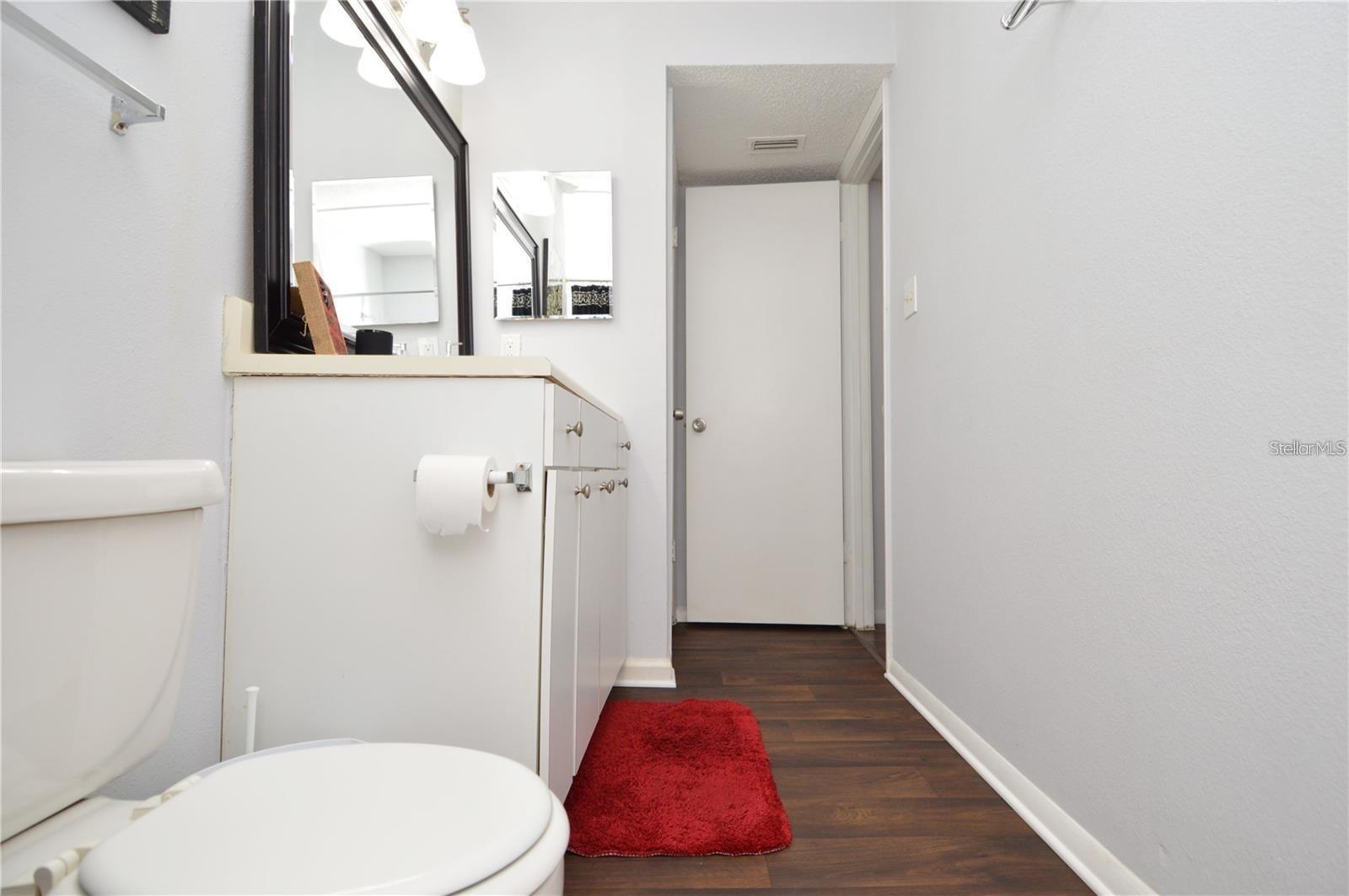 THE GRAND RESERVE CONDO - Residential Lease