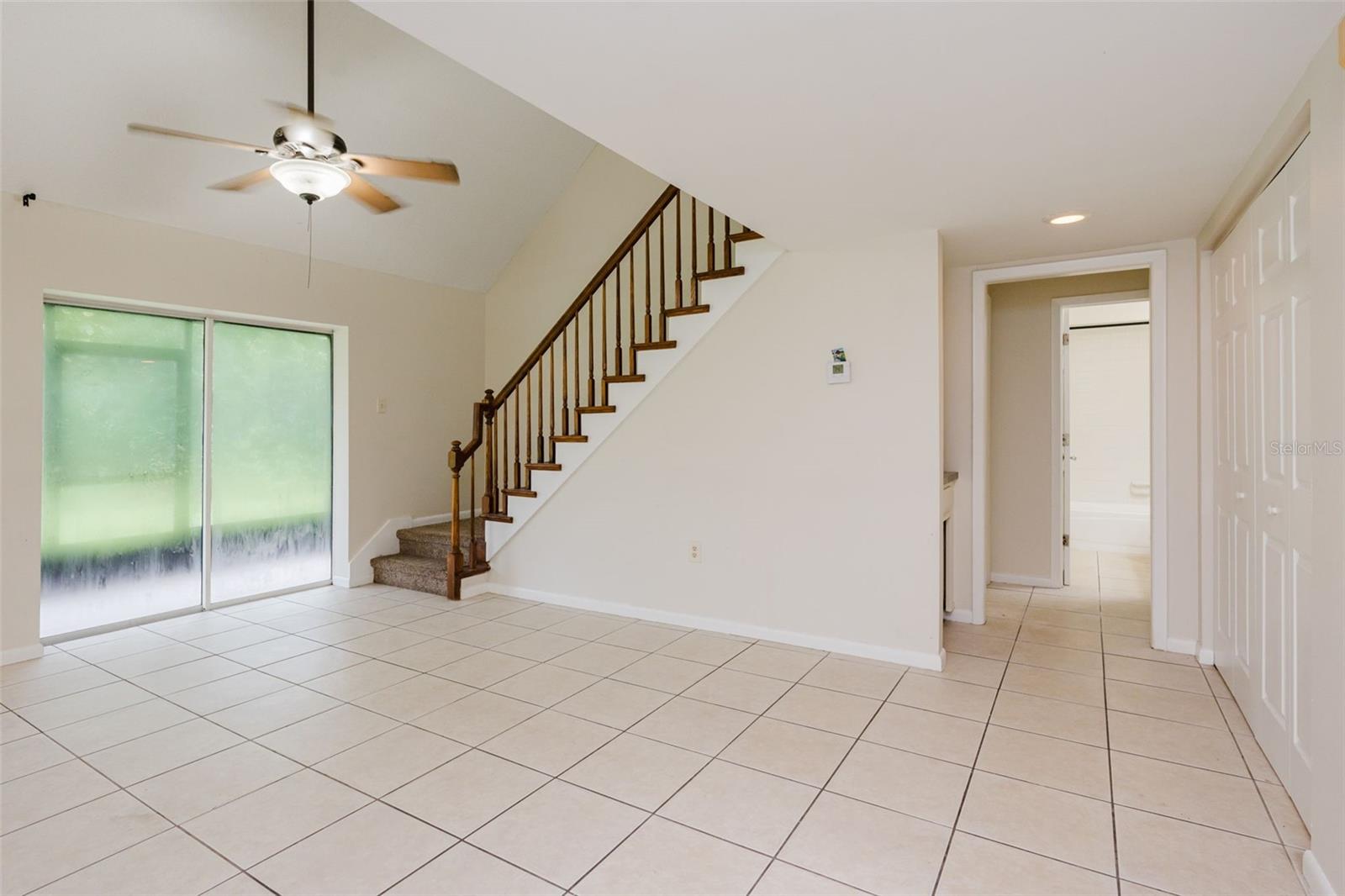 PINE GROVE CONDO AT BLOOMINGDALE - Residential