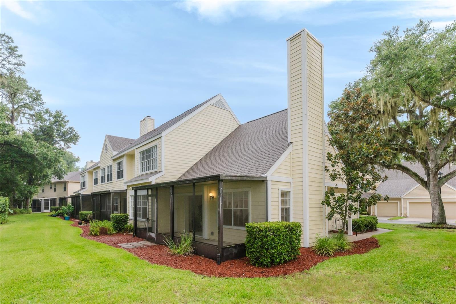 PINE GROVE CONDO AT BLOOMINGDALE - Residential