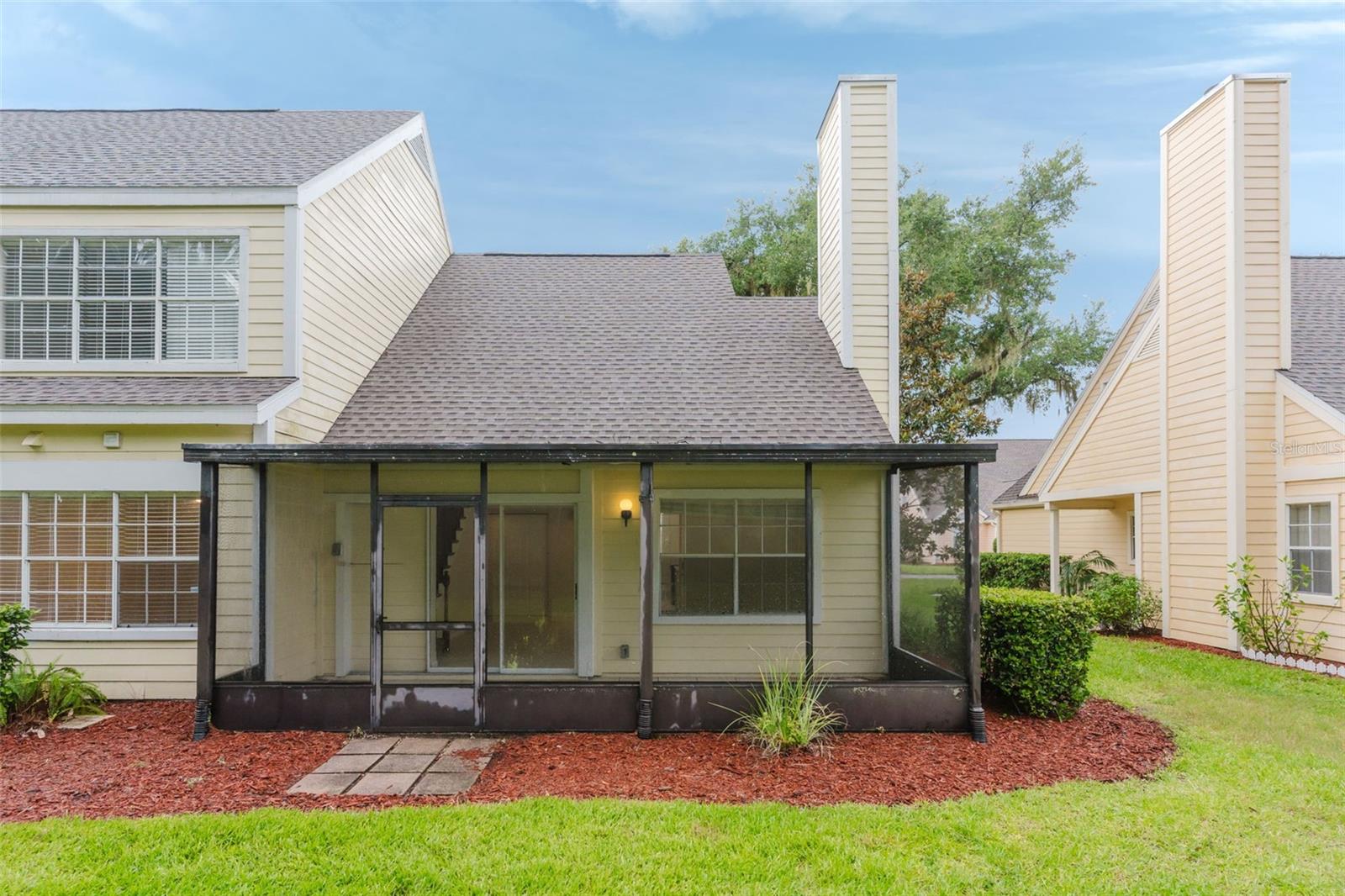 PINE GROVE CONDO AT BLOOMINGDALE - Residential