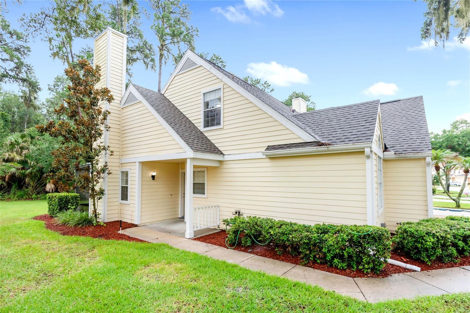 PINE GROVE CONDO AT BLOOMINGDALE - Residential