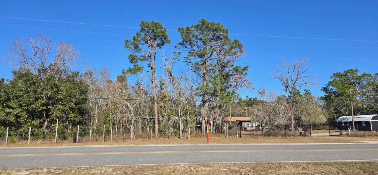 WOODLAND ACRES - Land