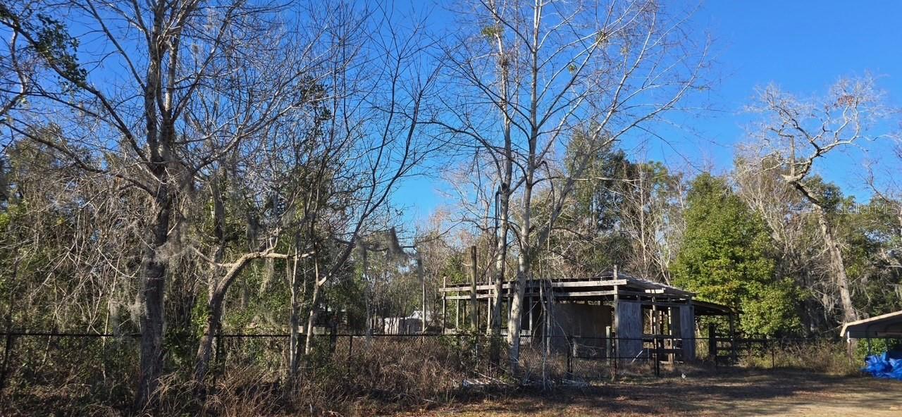 WOODLAND ACRES - Land