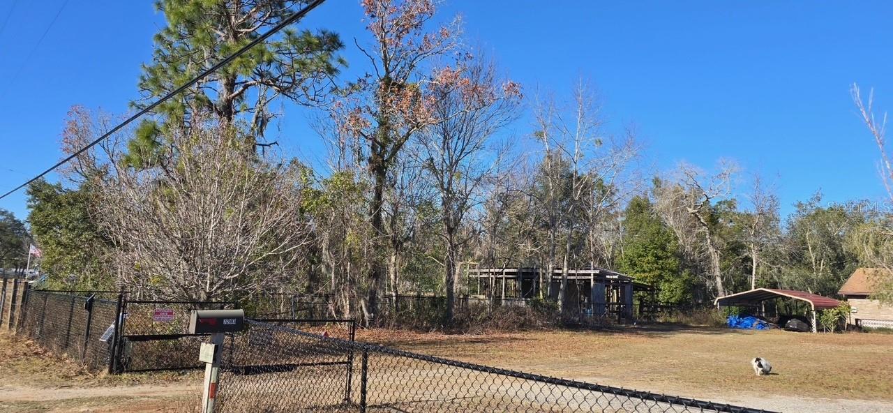 WOODLAND ACRES - Land