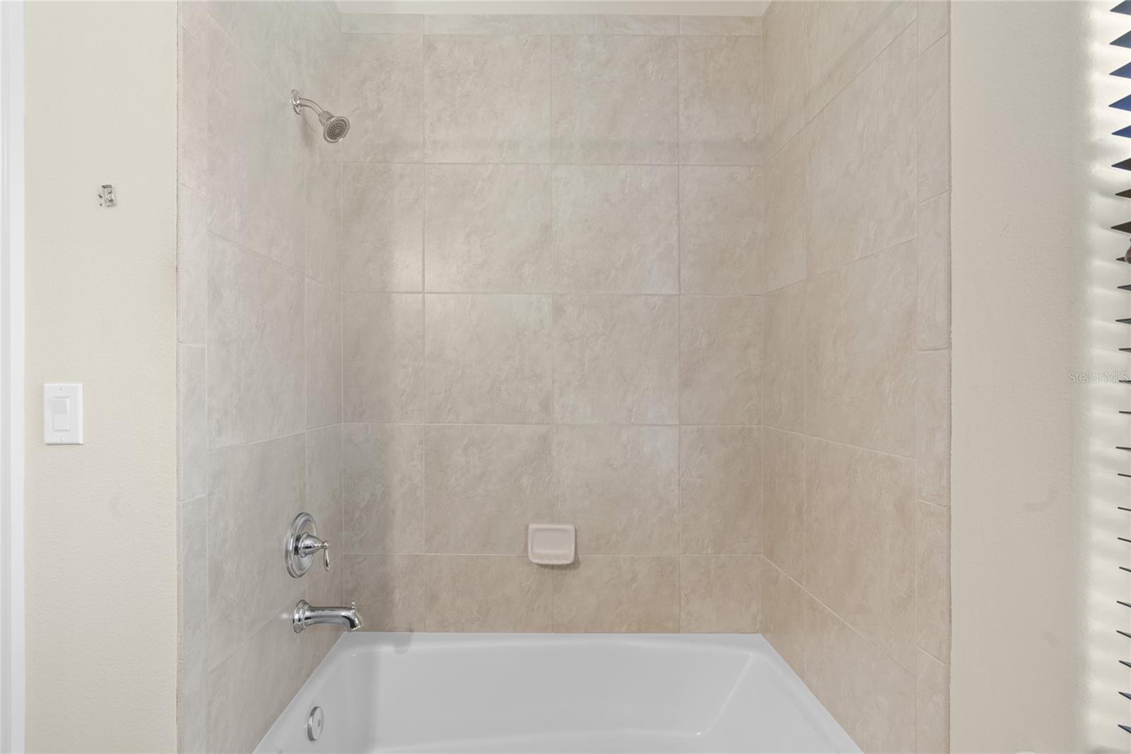 SUMMERSET ESTATE - Residential