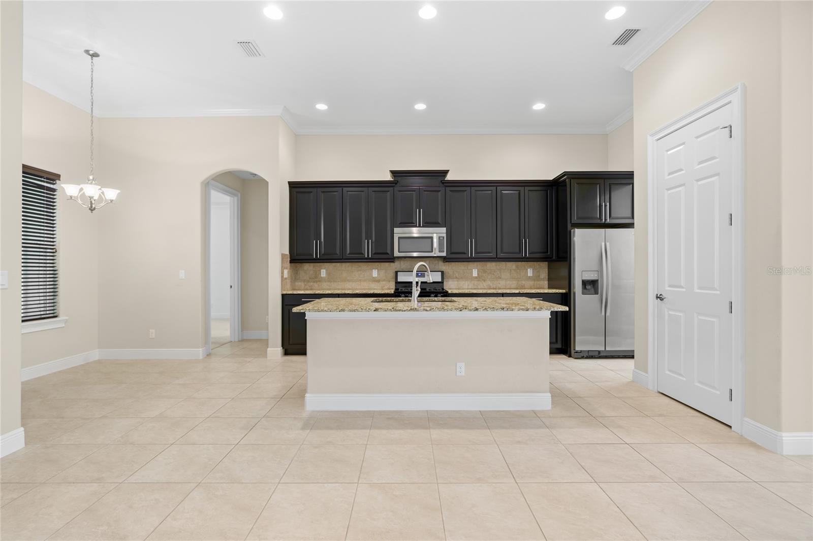 SUMMERSET ESTATE - Residential