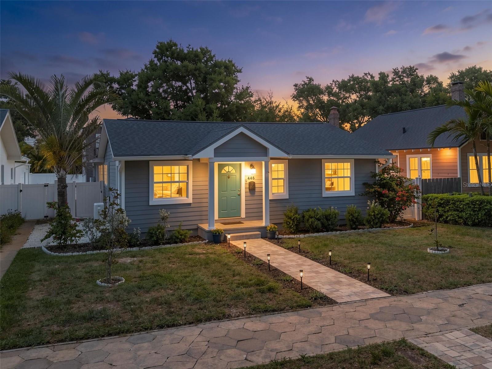 OAK HILL - Residential