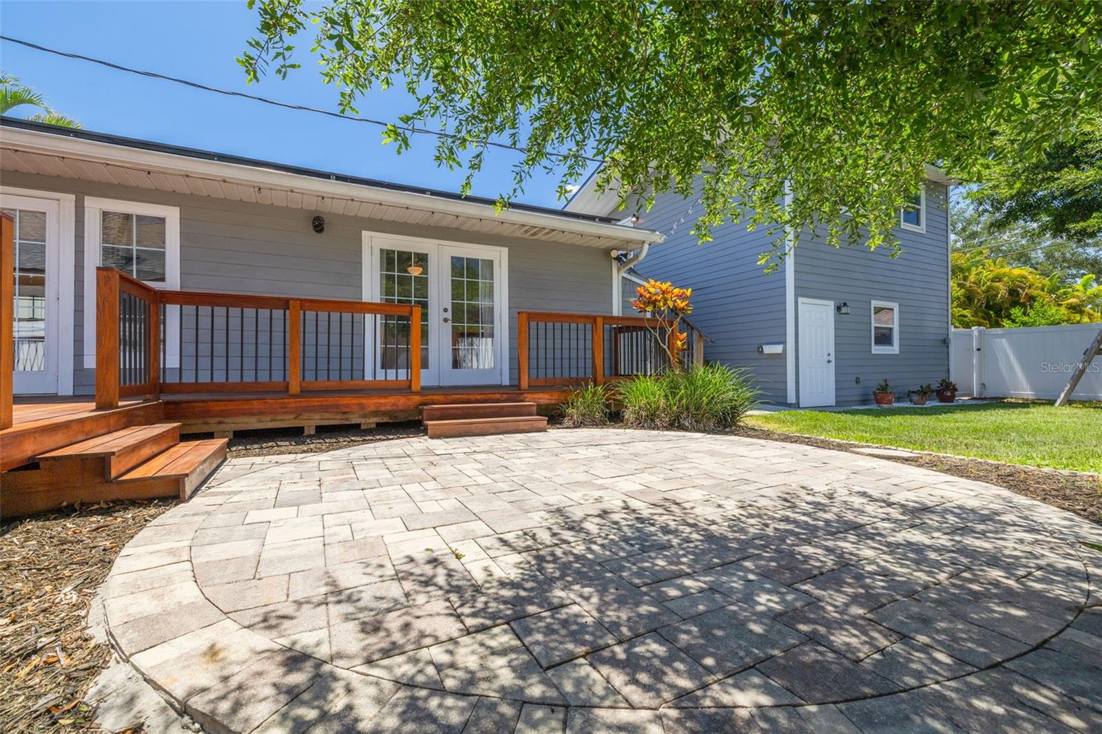 OAK HILL - Residential